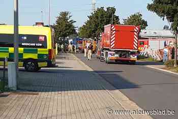 Buurt Industrieweg in Beringen afgesloten door lek in tank met gevaarlijke stoffen