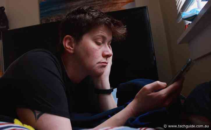 We’ve become addicted to our screens while stuck at home during COVID lockdown