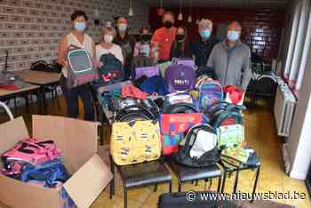 Vooruit zamelde ruim honderd boekentassen in voor Armoede Vlaanderen