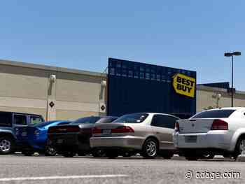 Best Buy boosts outlook after sales top estimates