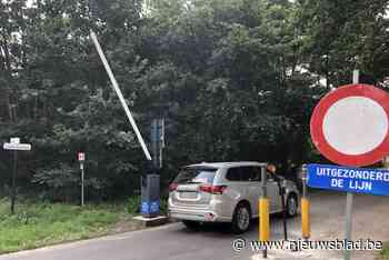 Slagboom in Grensstraat opnieuw stukgereden