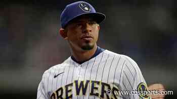 Brewers place infielder Eduardo Escobar on 10-day injured list with hamstring strain