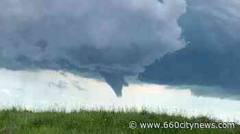 Funnel cloud advisory issued areas northeast of Calgary - 660 News