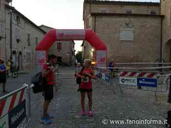 Più di 200 podisti che hanno corso la "Caccia ala Rana" - fanoinforma