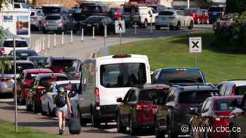 Travellers to Canada doubled after border reopened to Americans