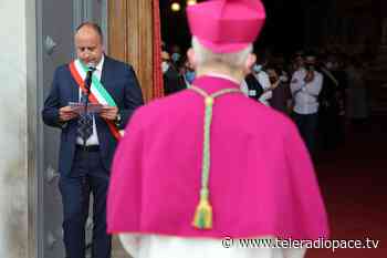 Cordoglio del vescovo per la scomparsa di Di Capua: “un uomo che ha seguito la strada delle beatitudini” - Teleradiopace