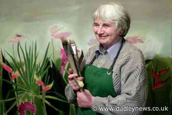 Tributes to artist Dame Elizabeth Blackadder after her death aged 89 - Dudley News