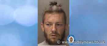 Dudley police seek burglary suspect Shaun Mitton, 39 | Dudley News - Dudley News