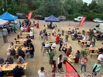 Drinks flow as hospice holds fundraising summer party event at brewery
