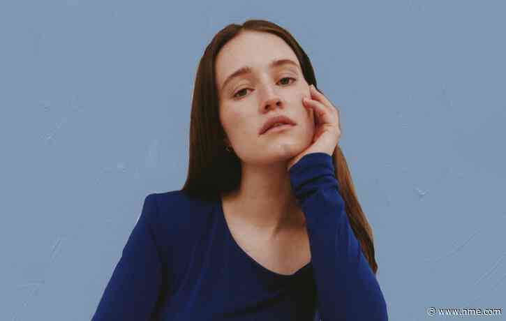 Listen to club-ready new Sigrid song ‘Burning Bridges’