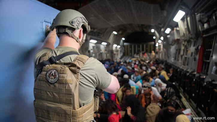 Blackwater founder finds new income stream in flying Americans out of Kabul at $6,500 PER SEAT – reports