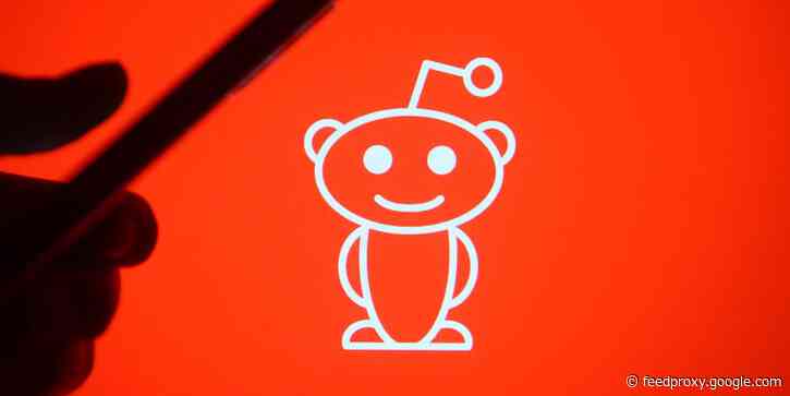 Popular pro-vaccine Reddit page calls on founders to do more to combat COVID-19 disinformation