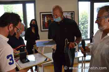 Ils maîtrisent un départ de feu et interpellent un présumé pyromane, Cavalaire honore leur civisme