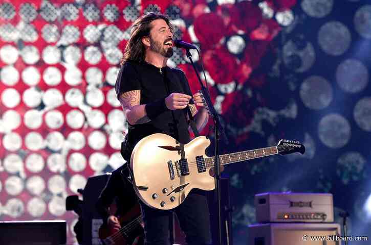 Foo Fighters Extend Rock & Alternative Airplay No. 1 Record With ‘Making a Fire’