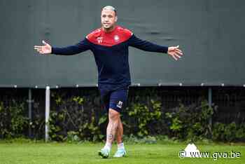 Met meer dan 100 per uur door Antwerpen en onder invloed: Radja Nainggolan is rijbewijs voor vijftien dagen kwijt - Gazet van Antwerpen