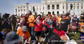 More than 1,000 protest Line 3 at Minnesota Capitol