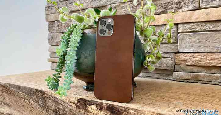 Hands-on: Nomad’s new Horween leather iPhone 12 skin and tempered glass screen protector