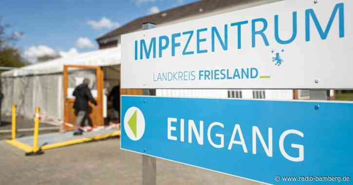 Kochsalz statt Impfstoff: Polizei durchsucht Impfzentren