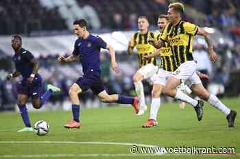 Geen ideale aanloop naar belangrijk Europees duel: Anderlecht-spelers wakker gehouden door aanhangers van Vitesse