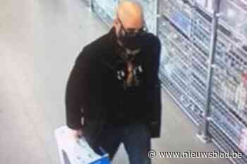 Politie op zoek naar dief van computer bij Aldi