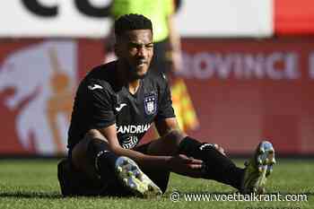 Zorgen om Delcroix, die niet in de wedstrijdselectie van Anderlecht zit