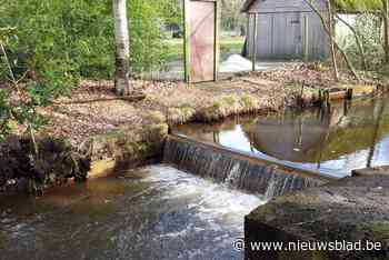 Vissen kunnen weer vrij naar Postel zwemmen na afbraak van waterval