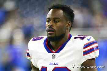 Bills' McDermott frustrated by team's low vaccination rate