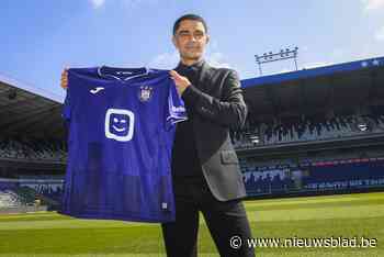 Johan Walem (RSC Anderlecht) opent tegen Charleroi: “Project van verjonging verderzetten” - Het Nieuwsblad