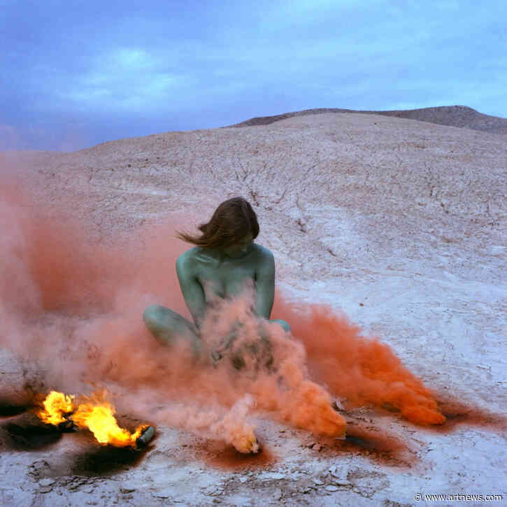 Beyond ‘The Dinner Party’: How Trailblazing Artist Judy Chicago Made Space for Women