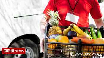 Food firm in 'drastic' action amid driver shortage - BBC News