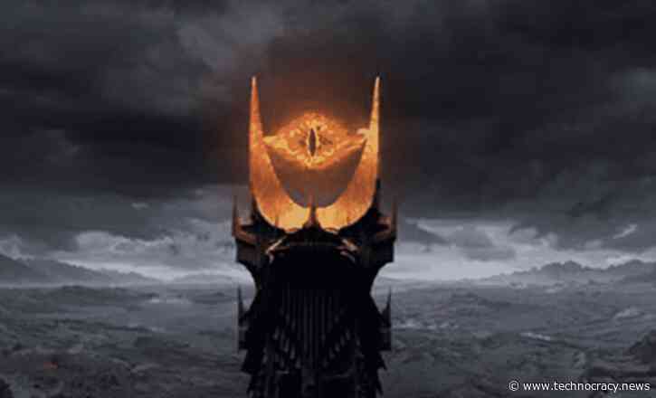 Snowden Warns: Apple Has Declared War On Your Privacy