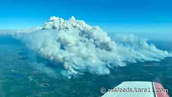Greenwood fire creates its own Pyrocumulus clouds