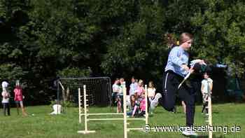 „Die Mädchen sind wirklich ehrgeizig“: „Hobby Horsing“ im Sulinger „Jozz“ - kreiszeitung.de