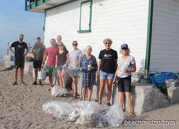 Toronto Lakefront Community members Sweep and Swim near Leuty Lifeguard Station – Beach Metro Community News - Beach Metro News