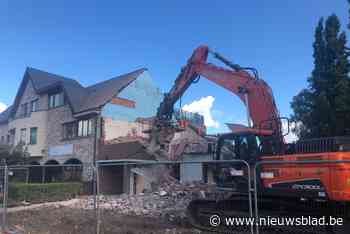 Oude pastorie gaat volledig tegen de grond