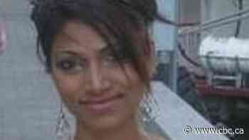 Toronto police homicide unit investigating after woman's body found in west end