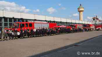 Bamberg: Feuerwehr pumpt 400.000 Liter Öl aus Hochwassergebiet - BR24