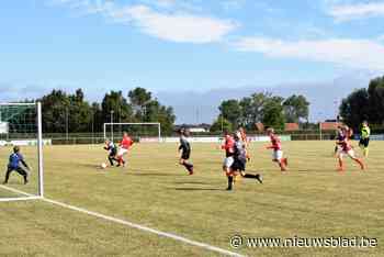 KSV Pittem speelt tegen Dosko Beveren tijdens fandag - Het Nieuwsblad