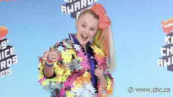 JoJo Siwa to join same-sex couple on Dancing With the Stars