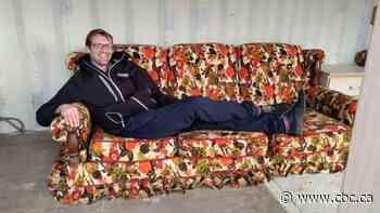 'Free stuff' stores add reuse option to recycling programs