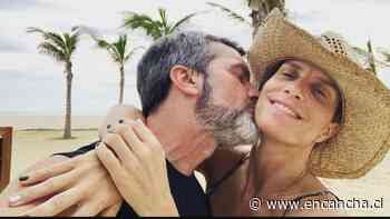 "¡Qué recuerdos de playita!": Cristián Sánchez sorprendió con coqueta fotografía del recuerdo donde posa con Diana Bolocco - EnCancha.cl