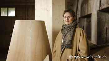 Exploring the space between the human body and architecture - swissinfo.ch