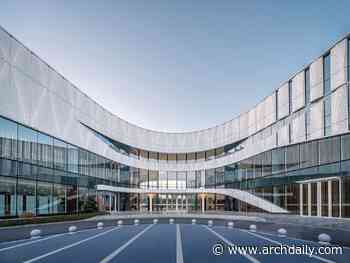 Nantong Public Cultural Center / TJAD Time & Space Architecture - ArchDaily