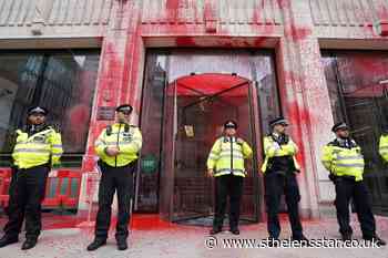 Climate protesters throw red paint over London's Guildhall - St Helens Star