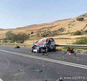 ENNA: SCONTRO AUTO FURGONE SULLA SS117, COINVOLTI PATERNESI - 95047