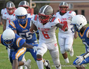 Pontiac Arts and Technology at Mount Clemens football photo gallery - The Macomb Daily