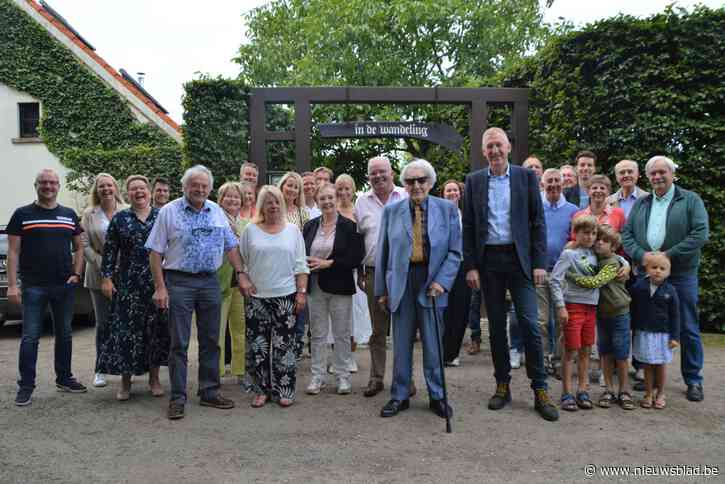 “Straf, en ik dacht dat ik de enige Van Hoeydonck op de wereld was”