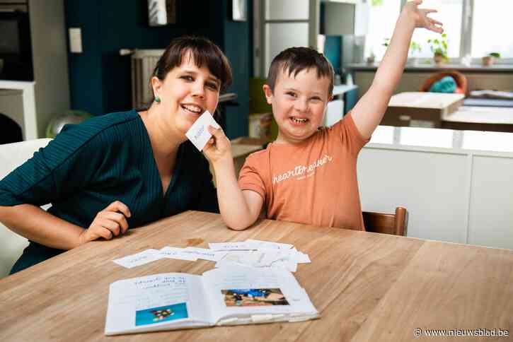 Bas (6) heeft Down, maar kan als beste lezen van zijn klas en dat komt door de speciale leermethode van mama An