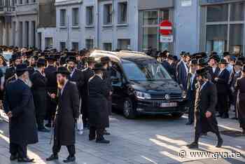 Antwerpse Joodse gemeenschap in diepe rouw: verongelukte zusjes zelfde dag nog begraven in Nederland - Gazet van Antwerpen