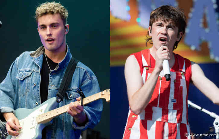 Watch Sam Fender join Declan McKenna for performance of ‘Brazil’ at Leeds Festival